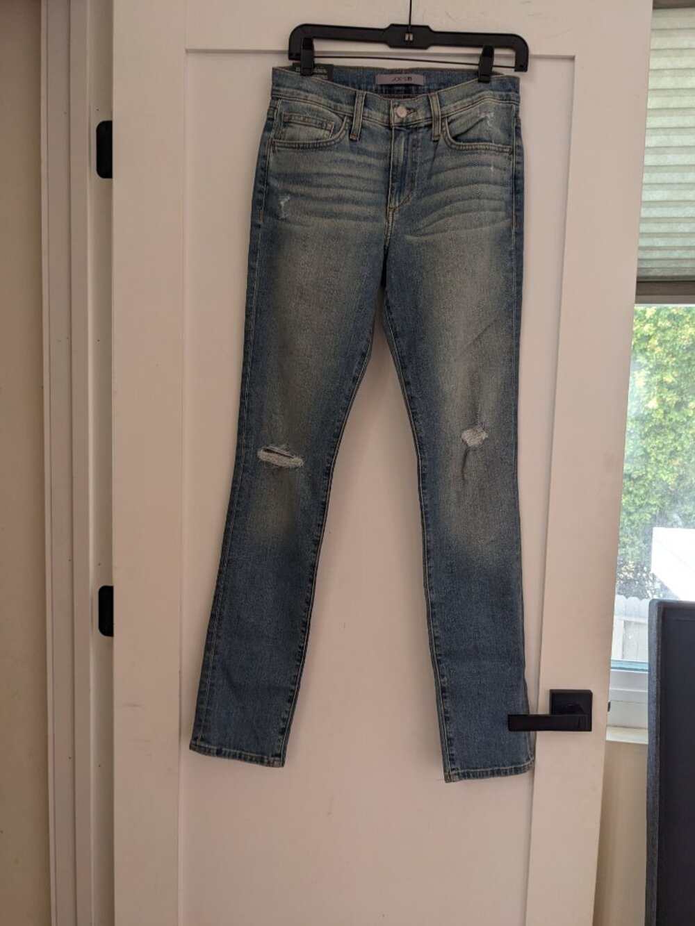 NWT Joe's Jeans MID RISE THE SLIM FIT Jeans light blue Robinson Size 28